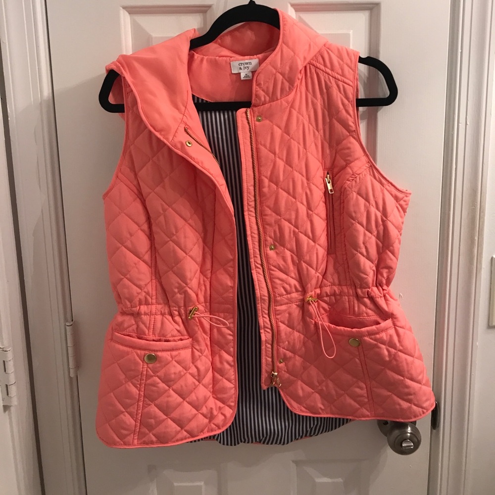 Crown & Ivy Puffer Vest